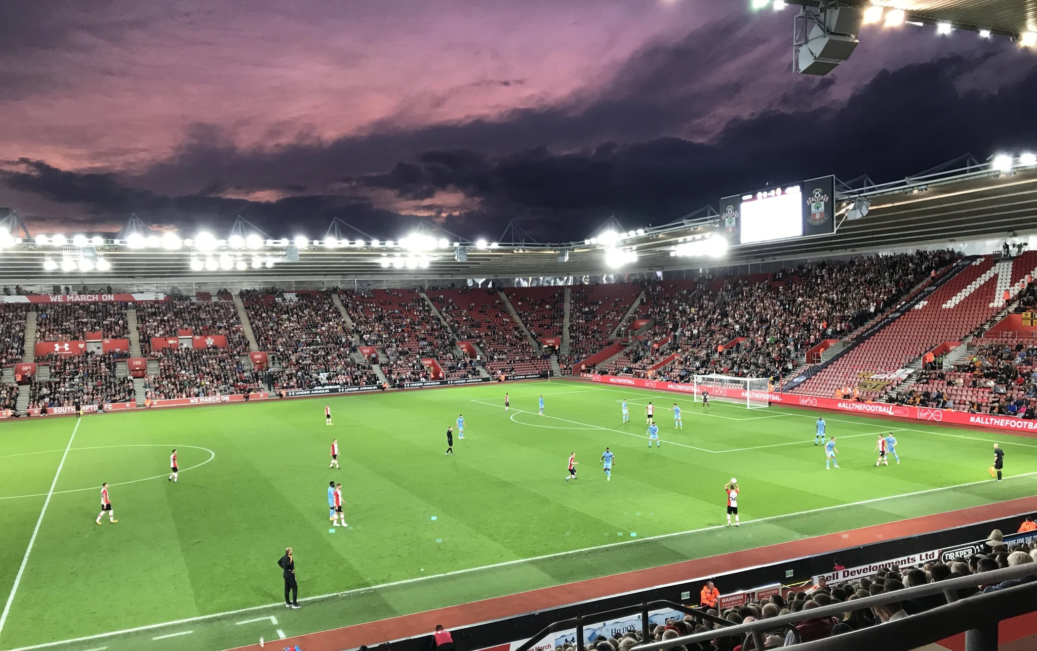 The sky at night. Southampton take a throw in at St.Marys against Wolves in the Carabao Cup 2nd Round. 