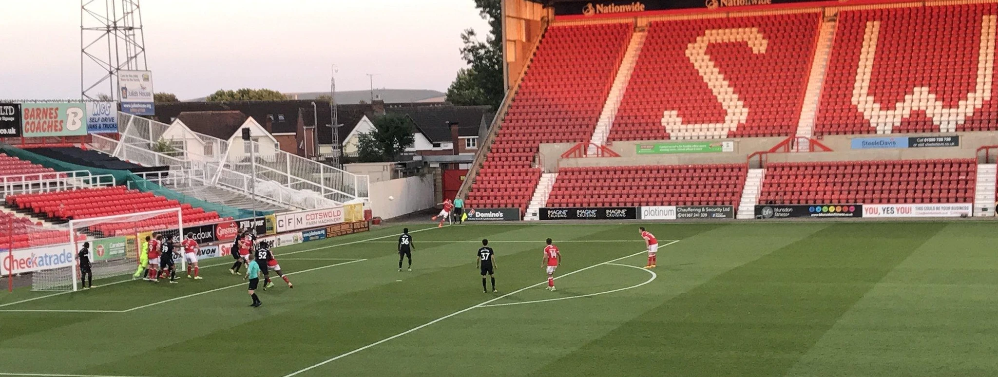 Swindon Town were a big threat at set pieces on the evening with excellent delivery and physical presence. Here with this in-swinging corner against West Ham United U21's